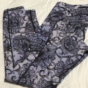 Flower Motifs Lululemon